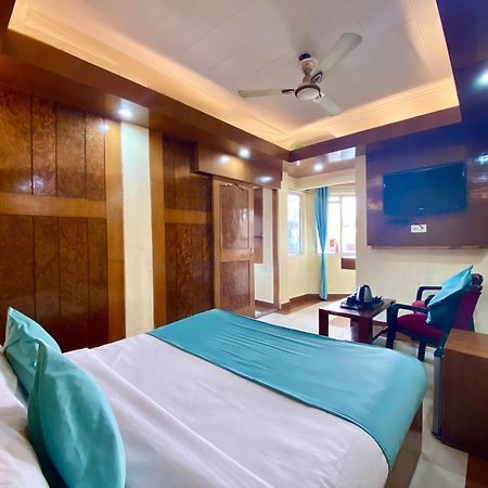 Riversun Hotel Mall Road Mussoorie Extérieur photo