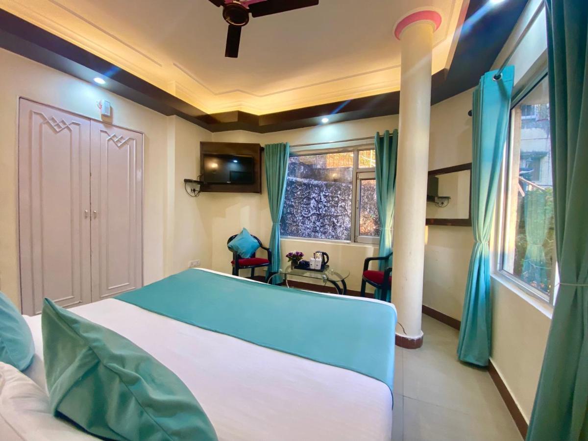Riversun Hotel Mall Road Mussoorie Extérieur photo