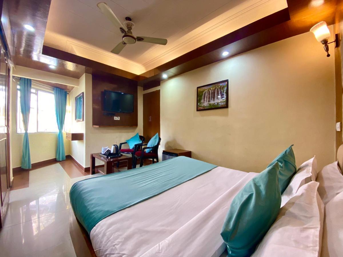 Riversun Hotel Mall Road Mussoorie Extérieur photo