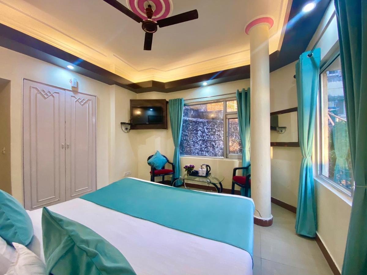 Riversun Hotel Mall Road Mussoorie Extérieur photo