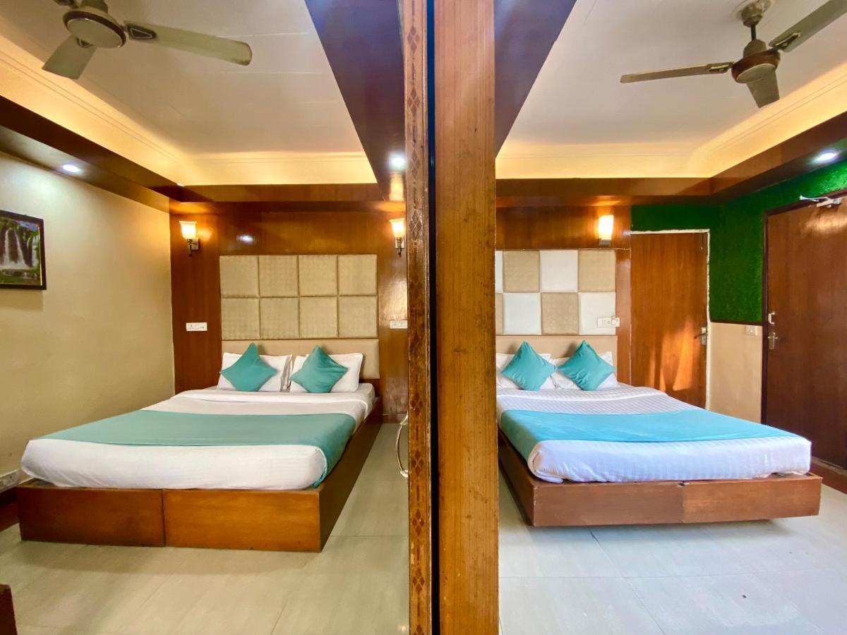 Riversun Hotel Mall Road Mussoorie Extérieur photo