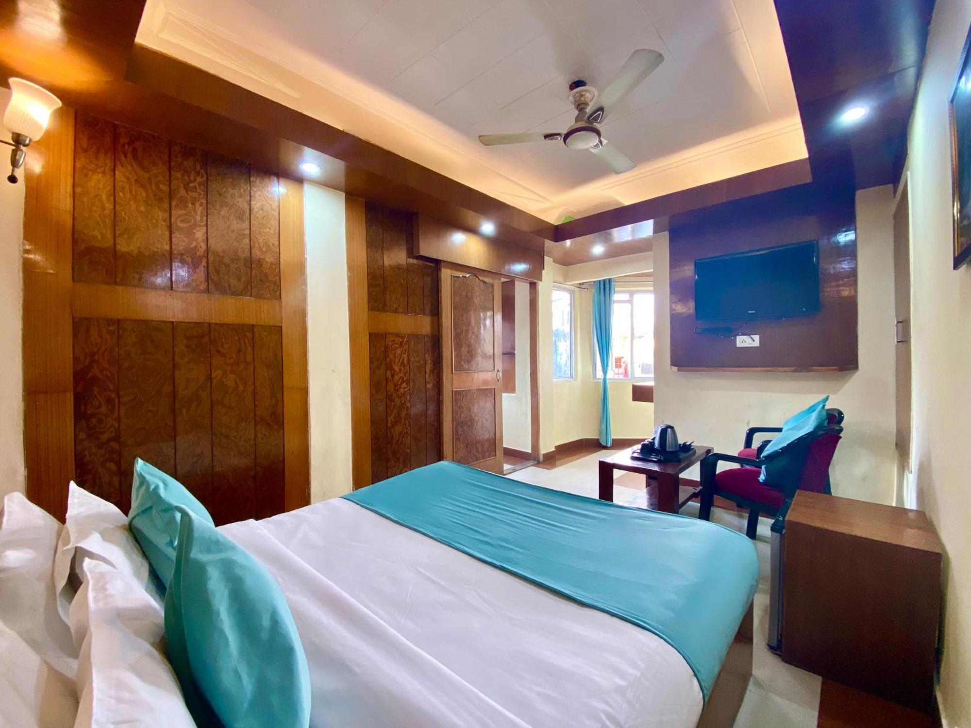 Riversun Hotel Mall Road Mussoorie Extérieur photo