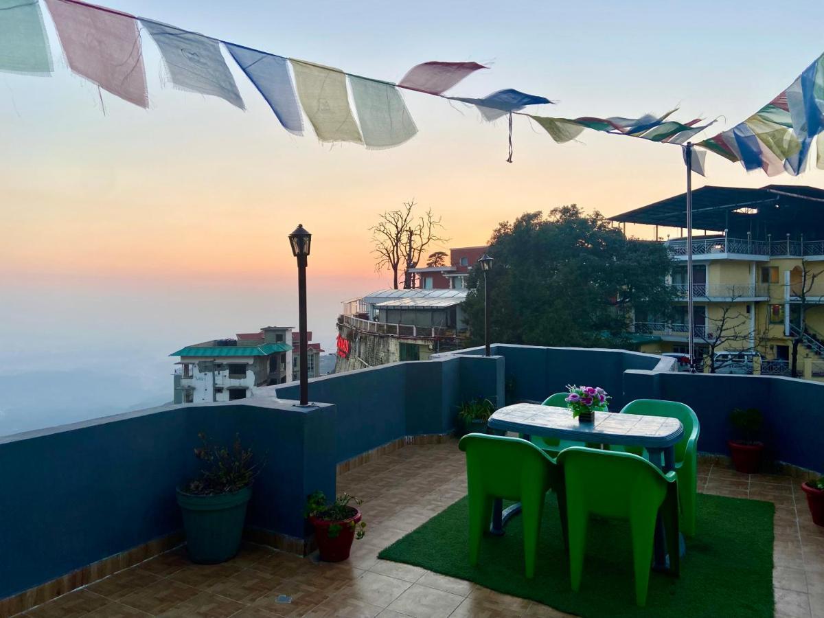 Riversun Hotel Mall Road Mussoorie Extérieur photo